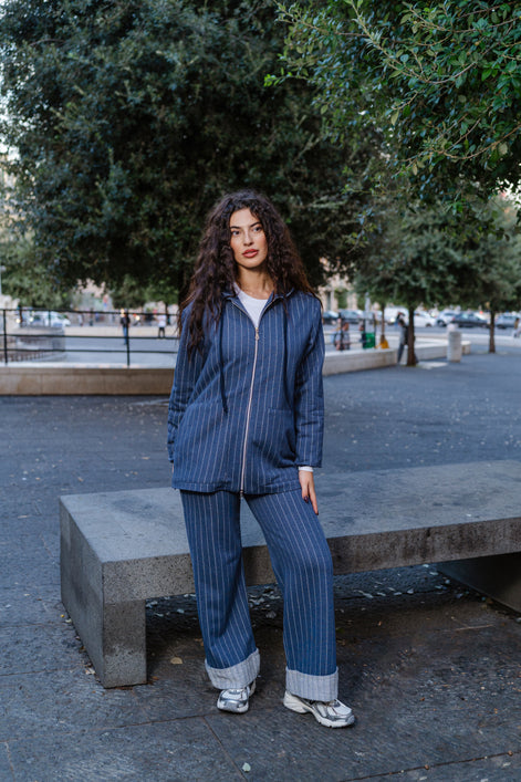 Completo gessato in felpa