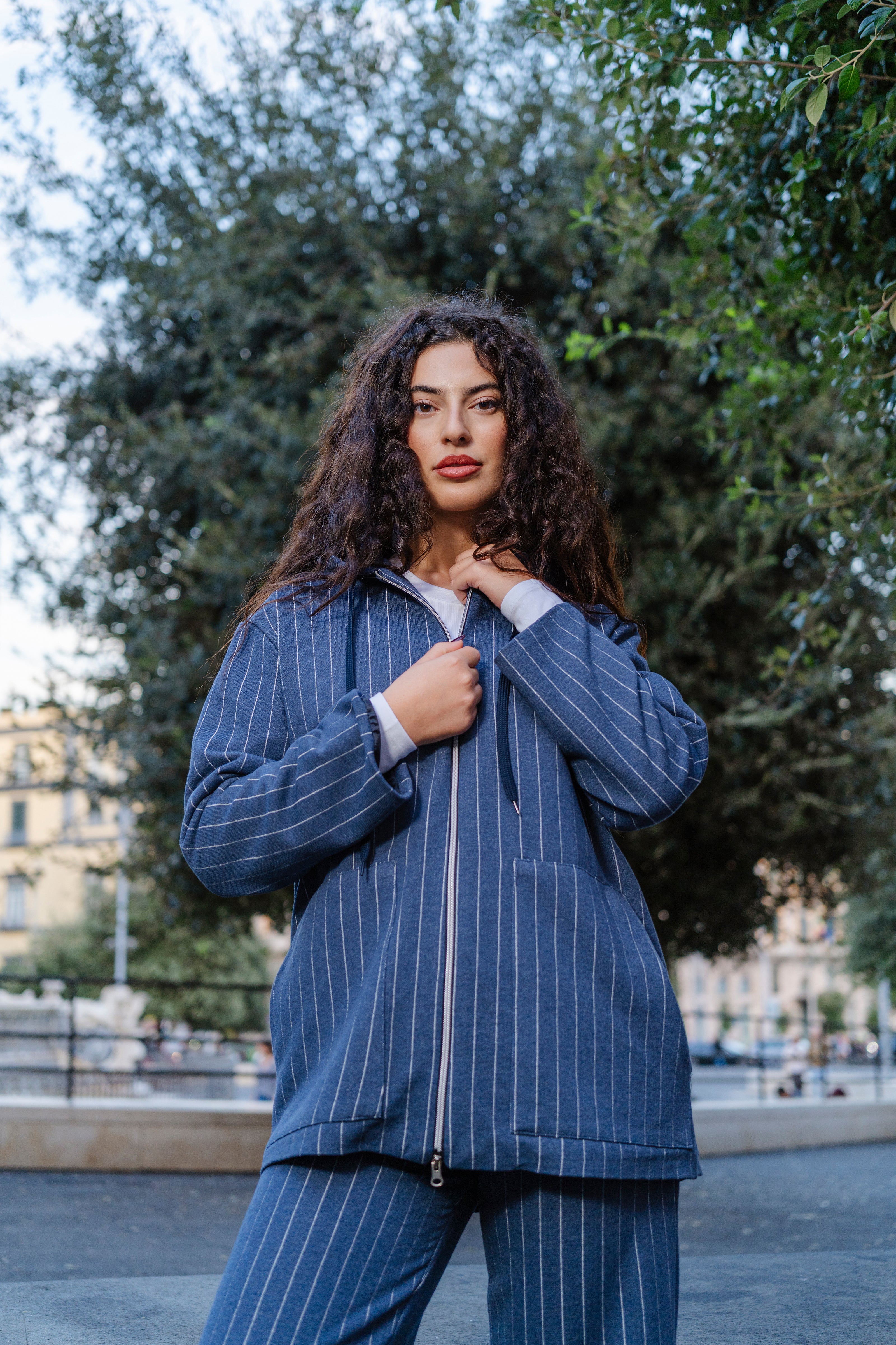 Completo gessato in felpa